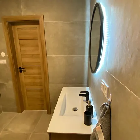 Airappartment Trojizbovy Daire *