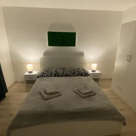 Airappartment Trojizbovy Appartamento *